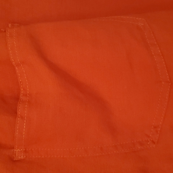 Red Linen Classic Shorts with Details, Size L - Picture 5 of 7